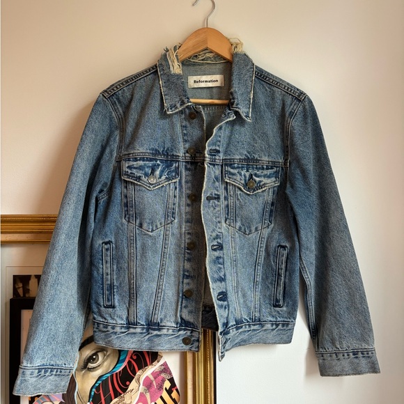 Reformation Distressed Jean Jacket - M - Picture 2 of 8